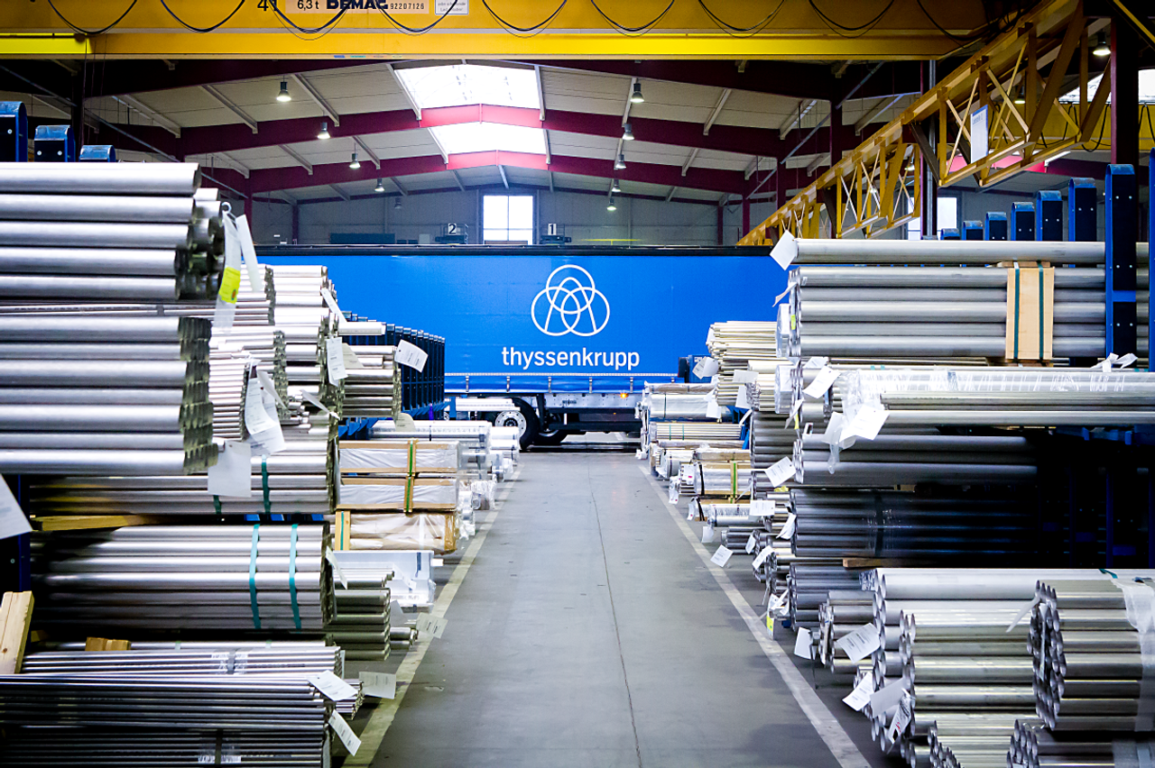 thyssenkrupp Materials Services, Schulte, Deutschland, Lager, Material, Versorgung, LKW